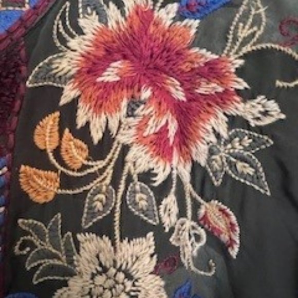 Johnny Was Women's Blouse - Picture 3 of 4